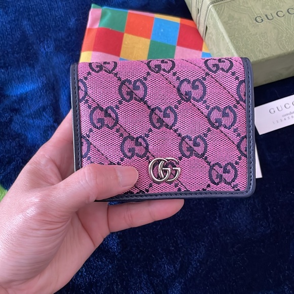 Authentic Gucci GG wallet - Picture 2 of 13